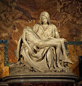 Michelangelo's_Pieta_Vatican